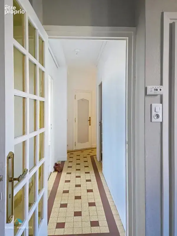 Appartement  de caractère type T3 - 2 chambres - Beaux volumes - photo 10