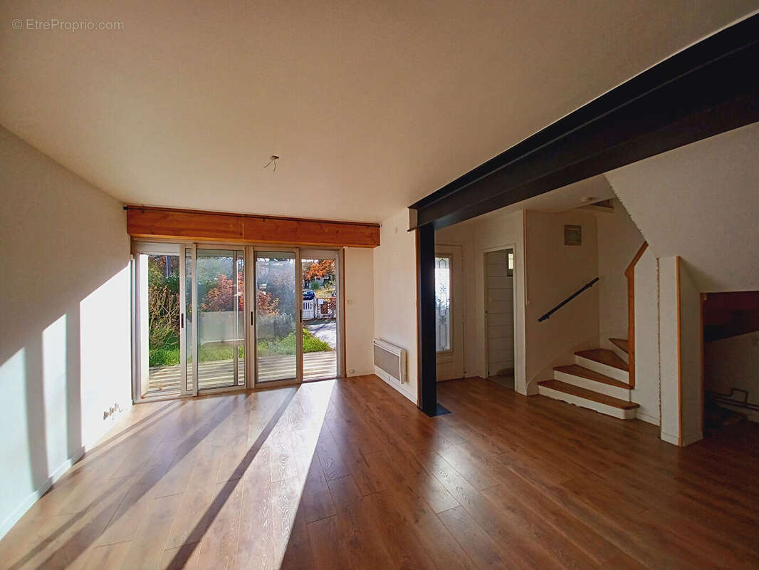 Maison à CARBON-BLANC