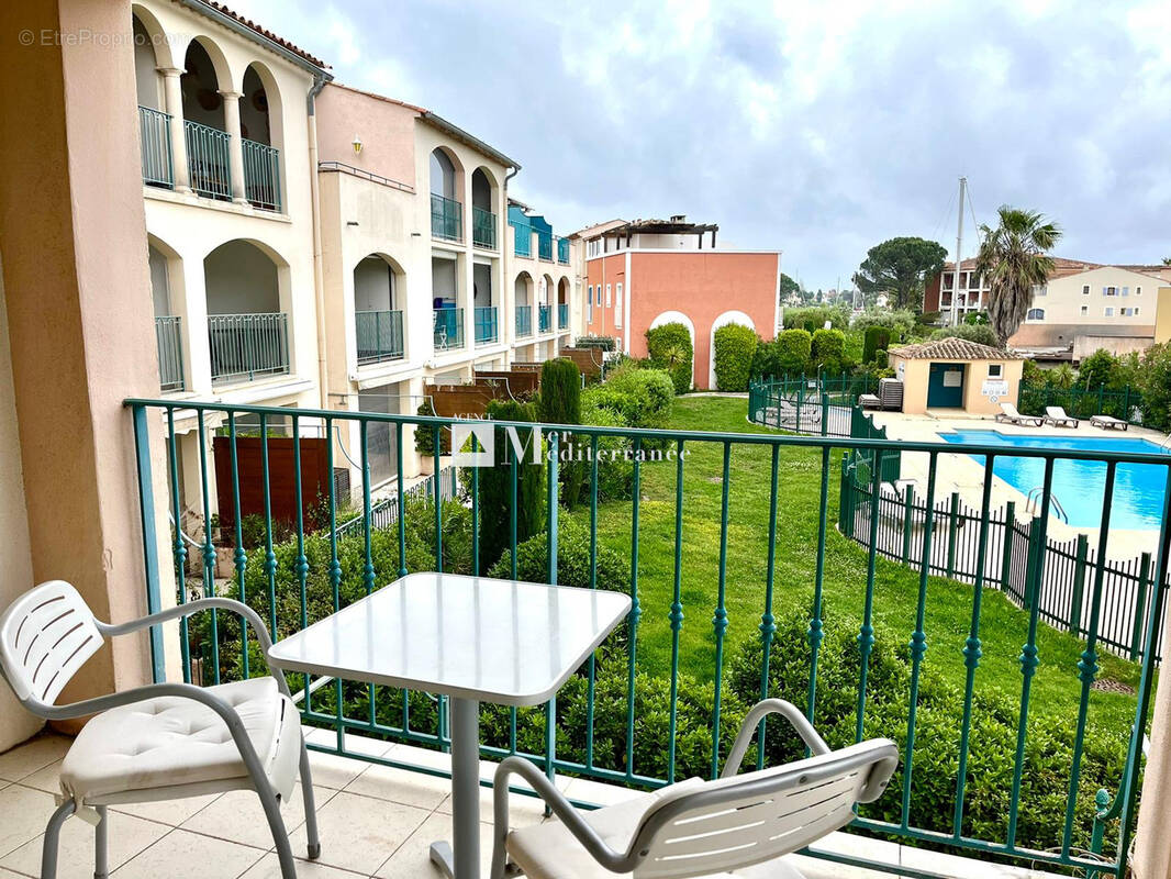 Appartement à GRIMAUD