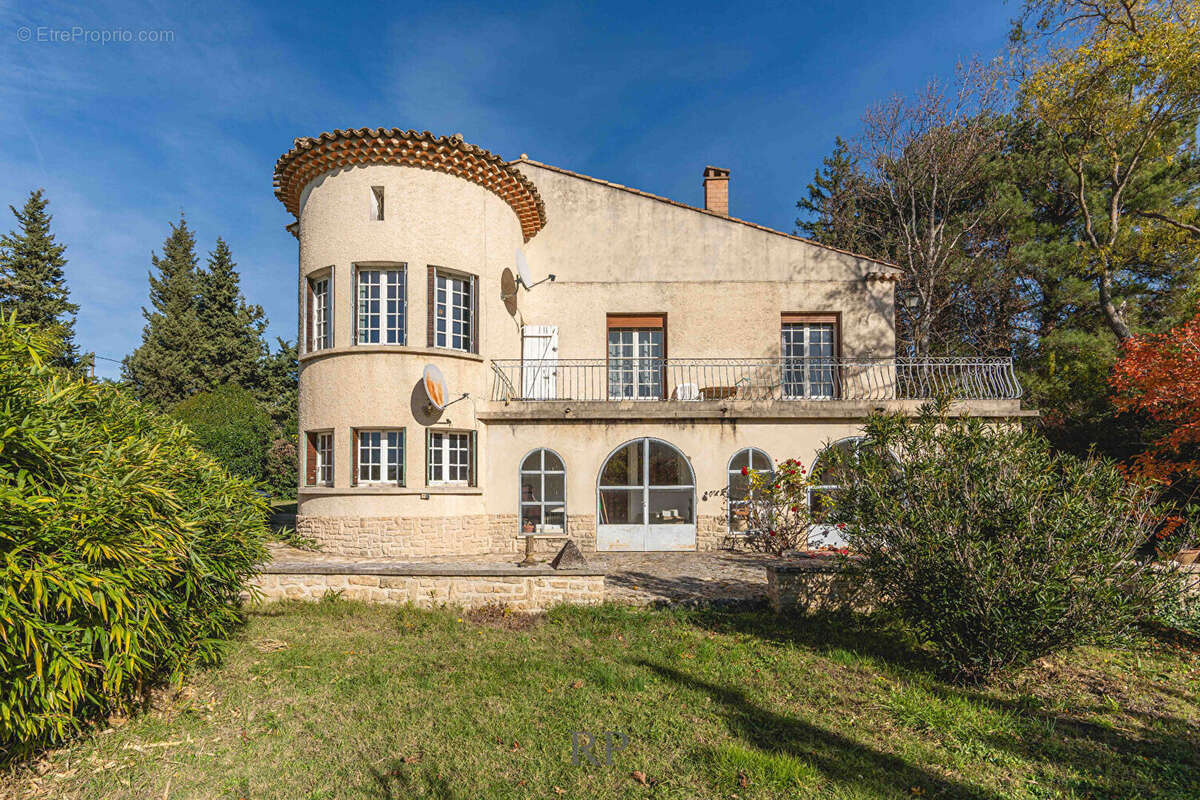 Maison à LOURMARIN