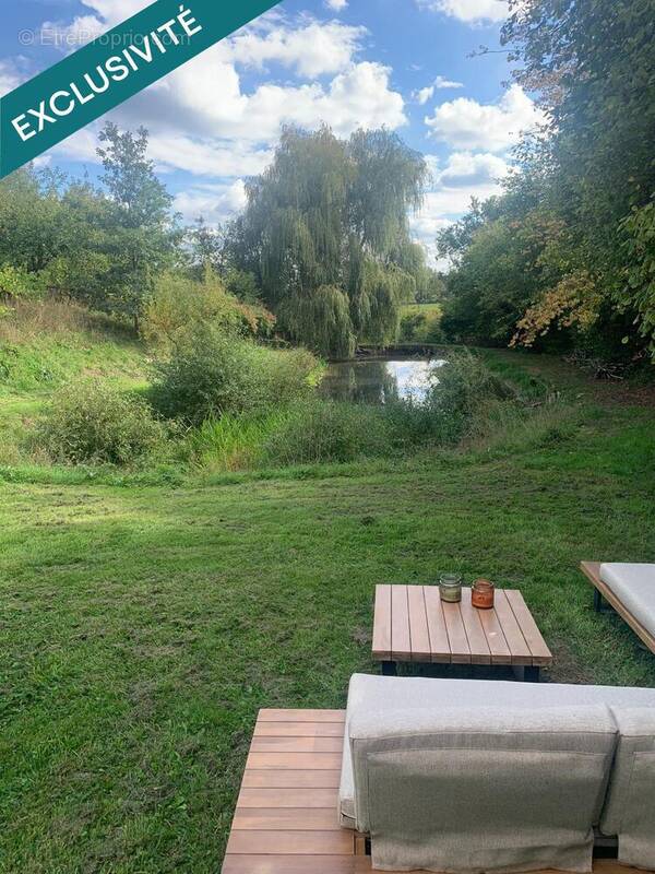 Photo 1 - Maison à SAINT-ELLIER-LES-BOIS