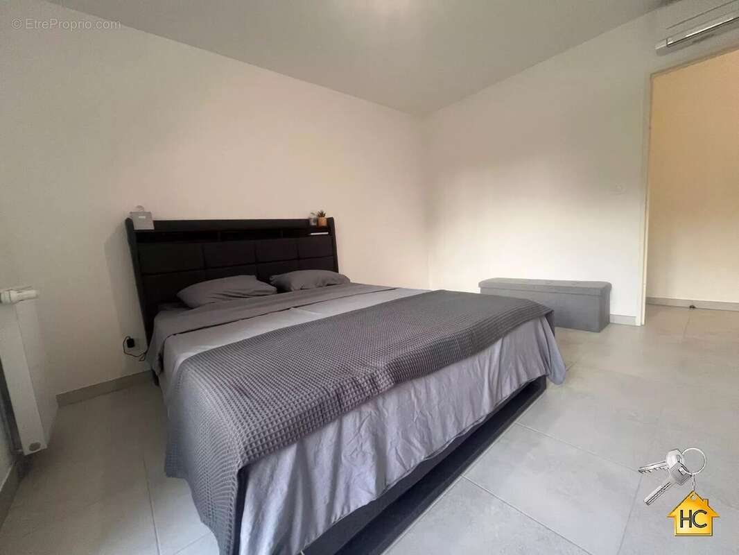 Appartement à LE CANNET