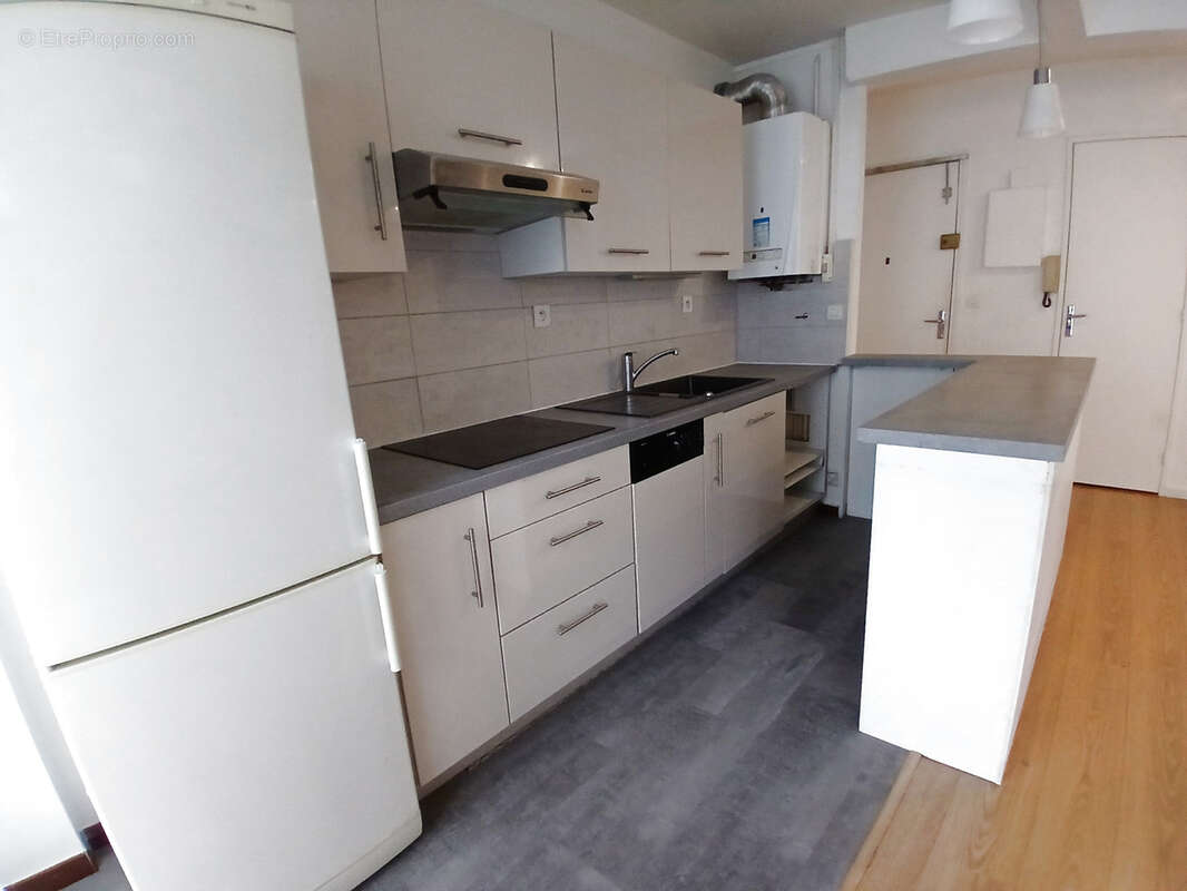 Appartement à PARIS-12E