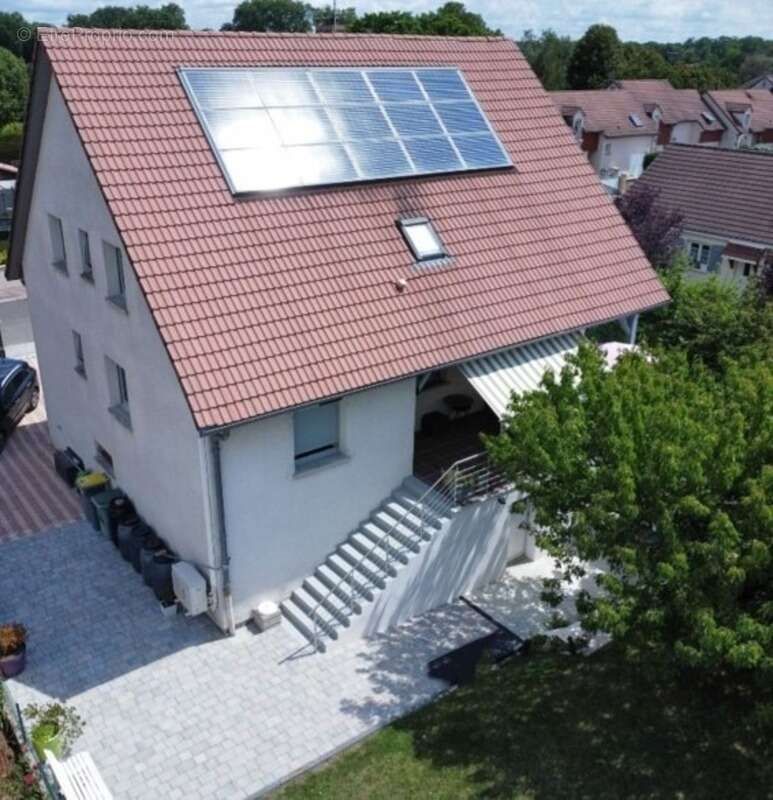Maison à CHEVIGNY-SAINT-SAUVEUR