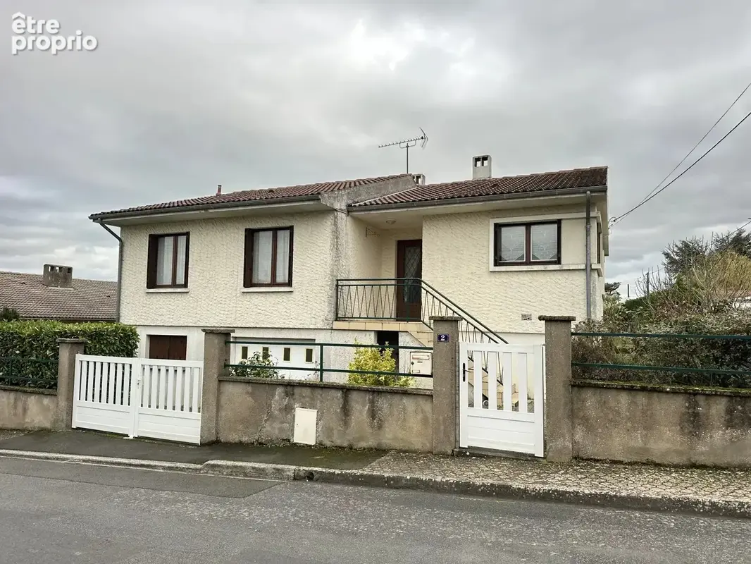 Maison à THOUARS
