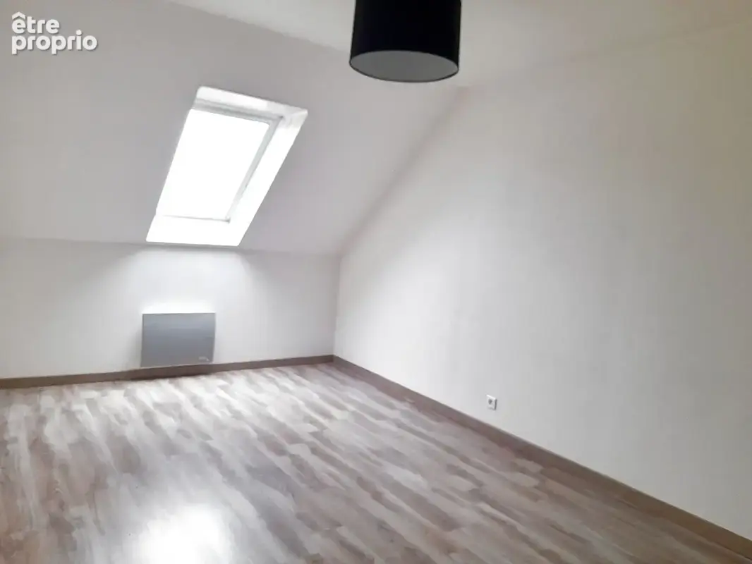 Sous offre d'achat ! Appartement T4 duplex d'env. 83 m² avec terrasse garage cave - photo 10