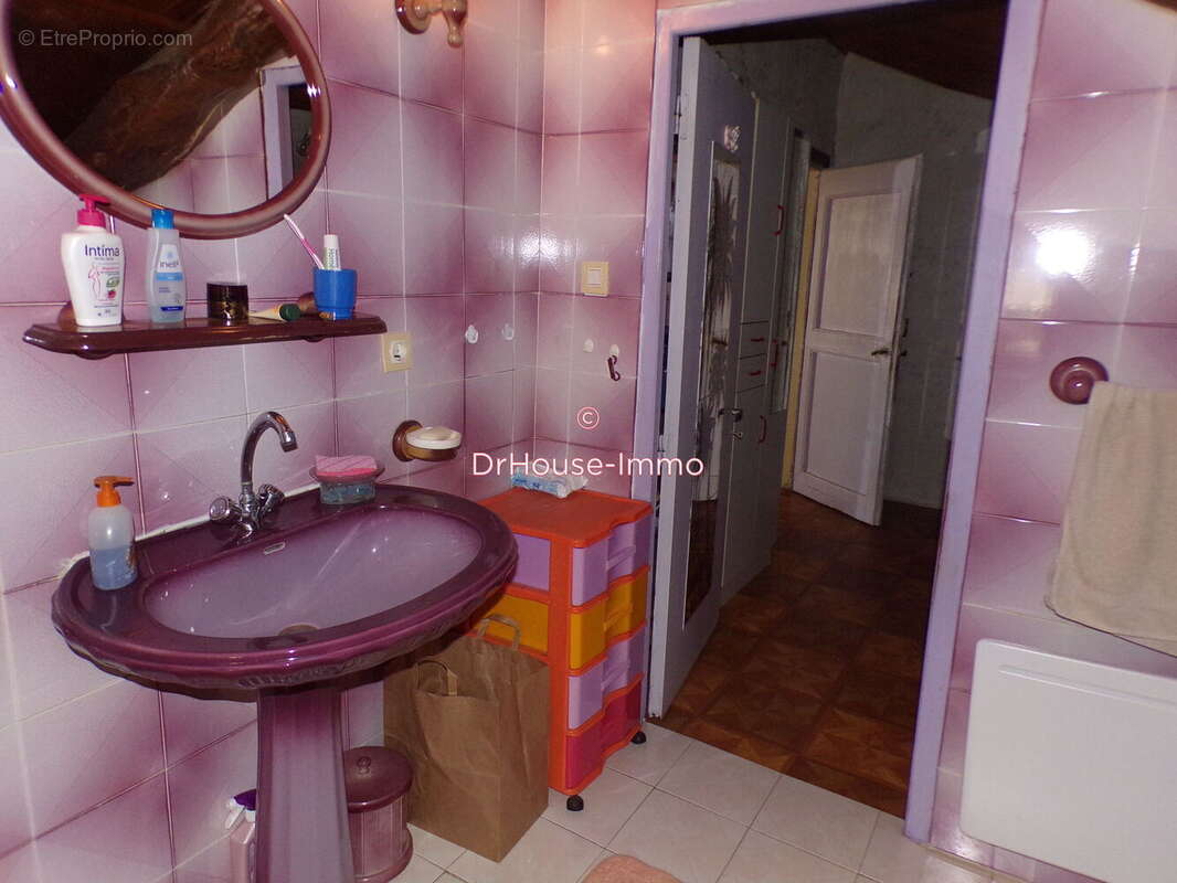 Maison 120 m² à Tecou  - photo 8
