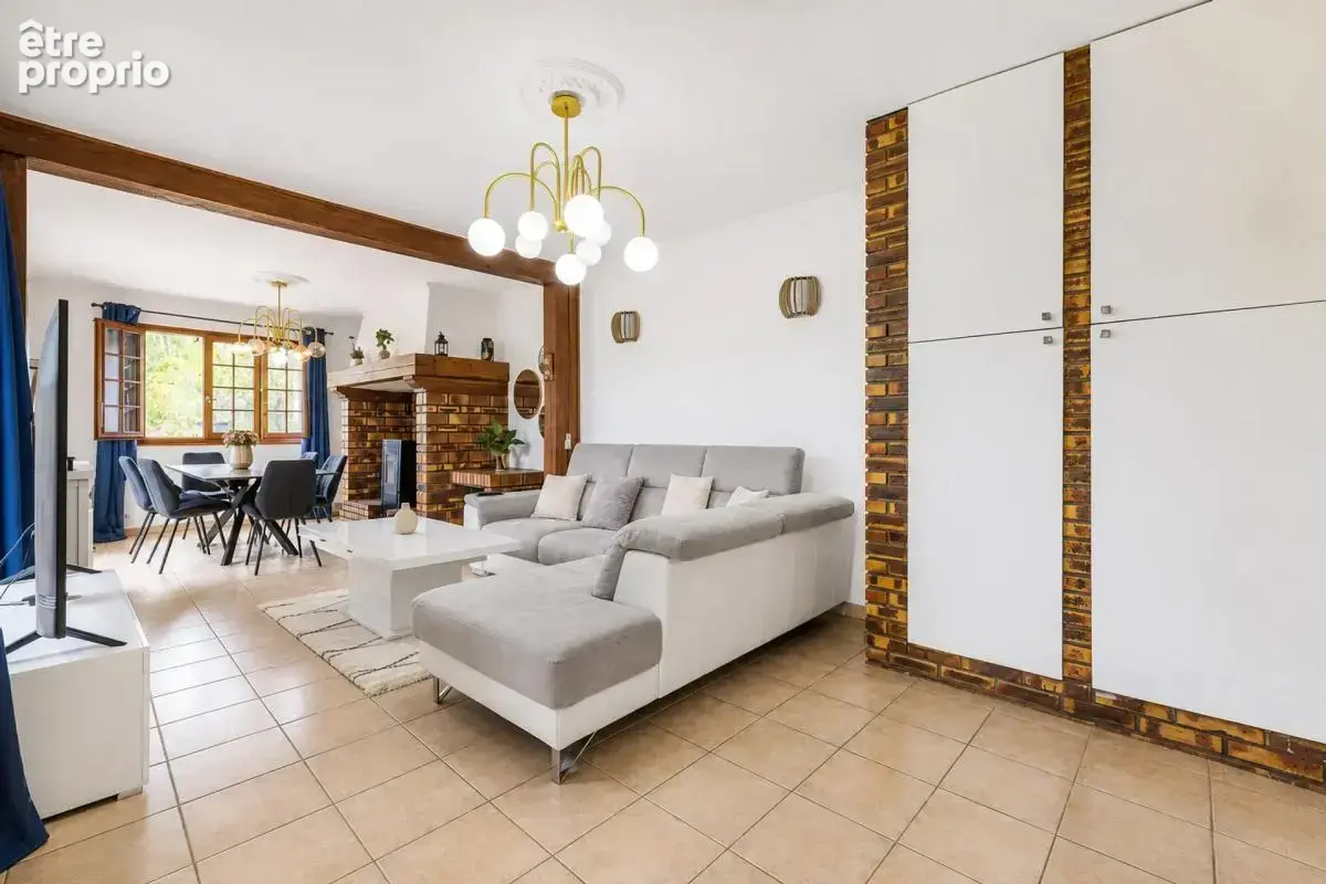 Maison de 5 pièces de 112m² à Linas - photo 2
