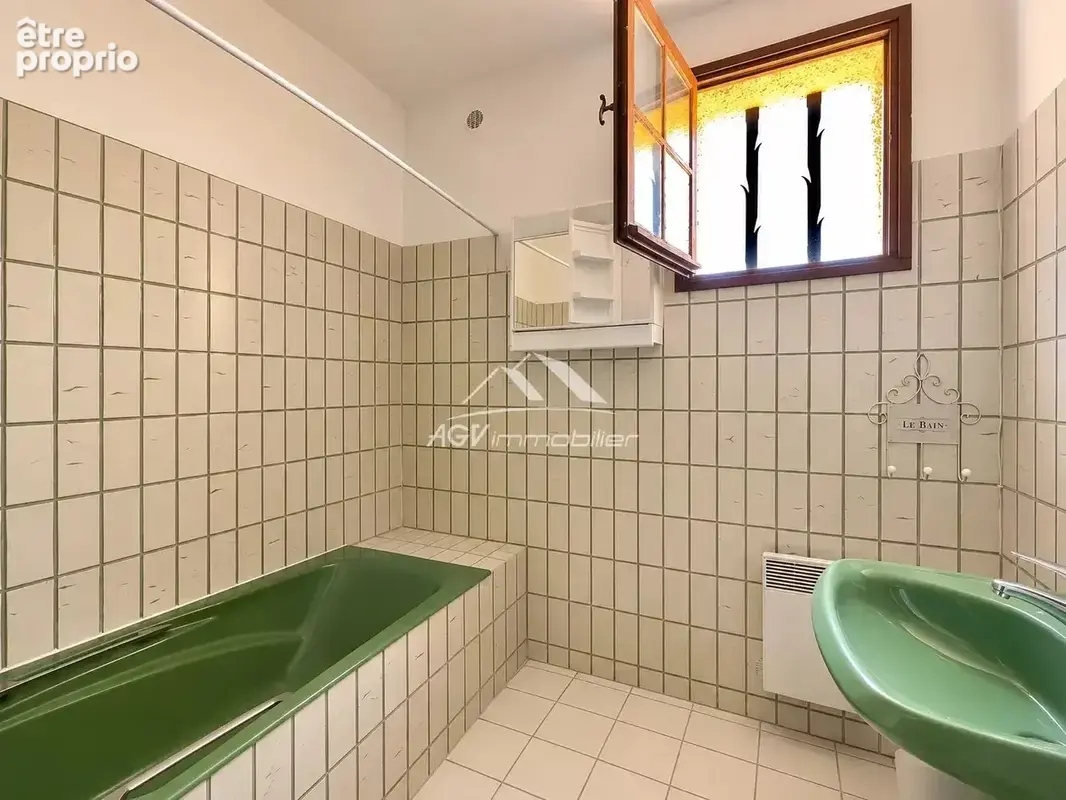 Maison 114 m² hab, 1055m² de terrain clos - photo 8