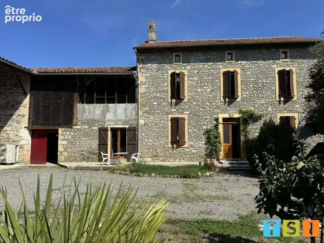 GALET & LUMIÈRE T5 sur 198m² habitables sur 981m² de terrain - photo 11