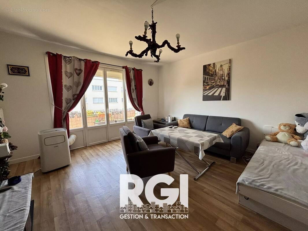 Appartement à MAUREPAS
