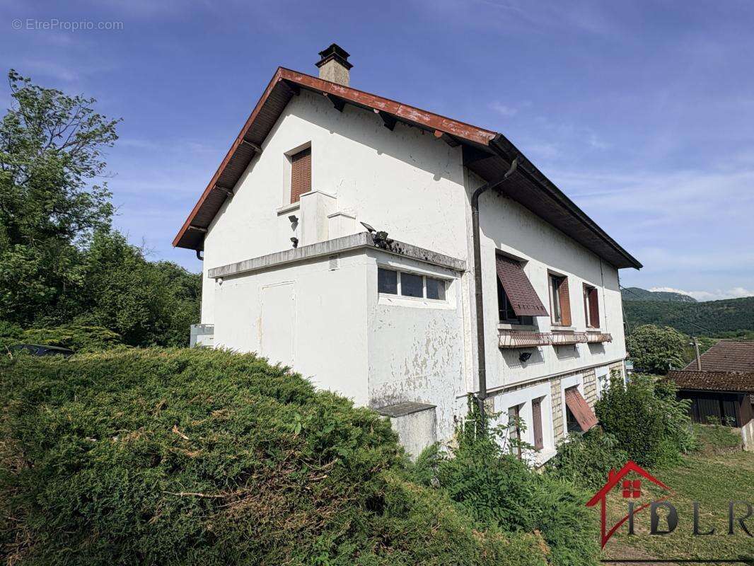 Appartement à MOUCHARD