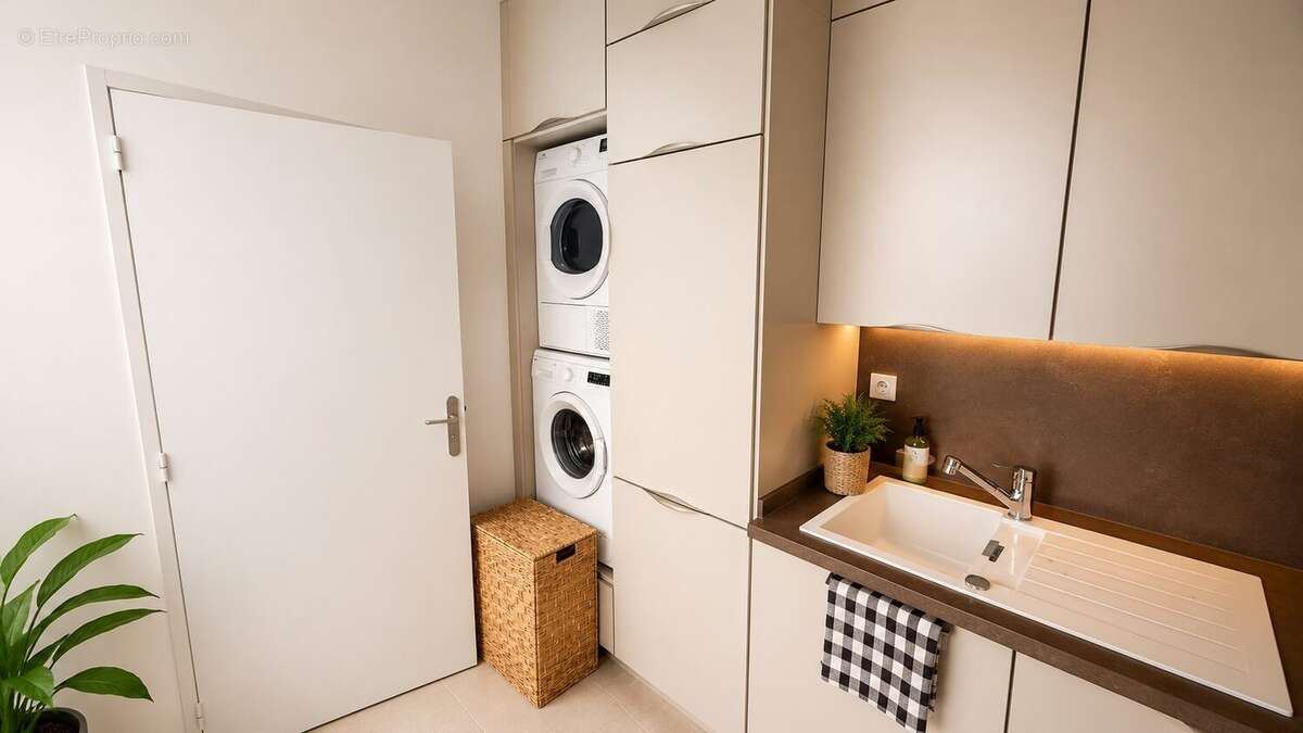 Appartement 90 m² à Nancy  - photo 6