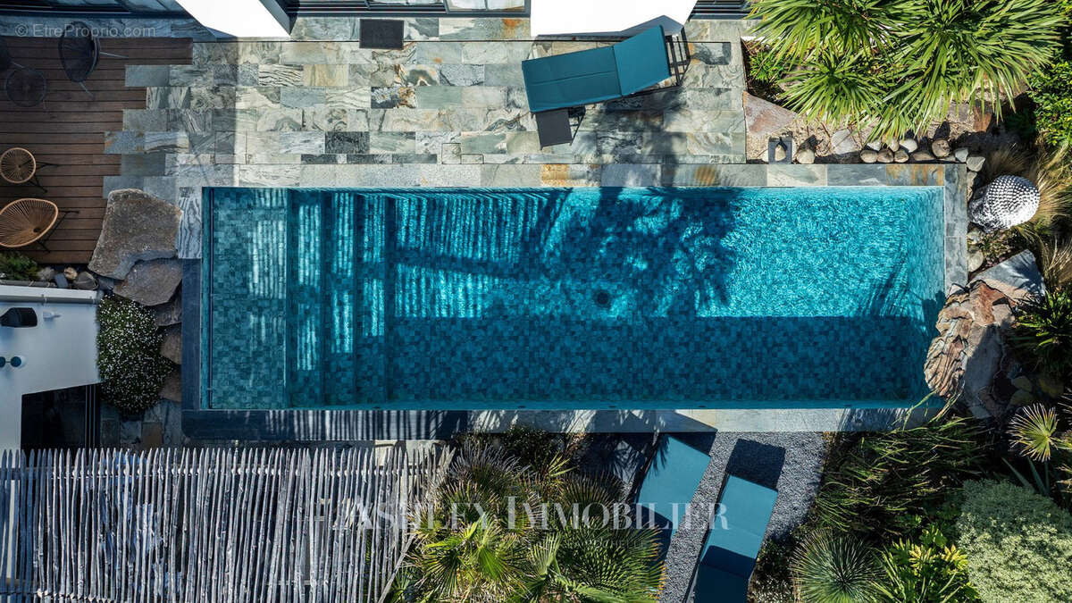 Maison à LA ROCHELLE