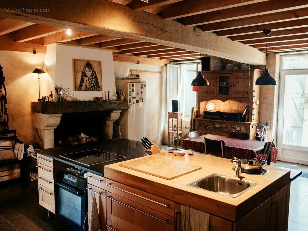 Maison à FALEYRAS