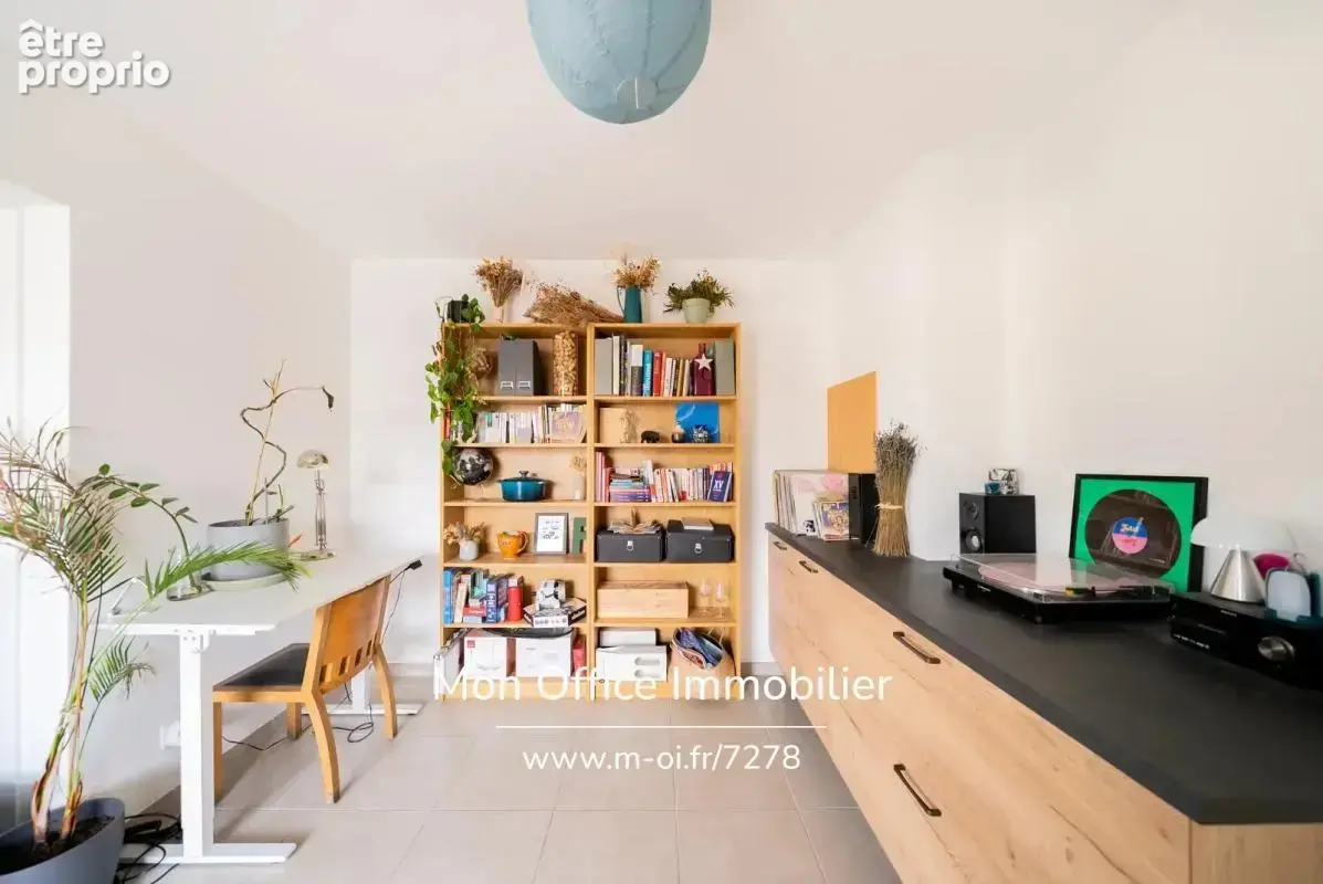 Référence : 7278-TLE - Aix en Provence - Bel Appartement 5 pièces - Terrasse - Vue Sainte victoire - 2 Stationnements - Ascenseu - photo 14