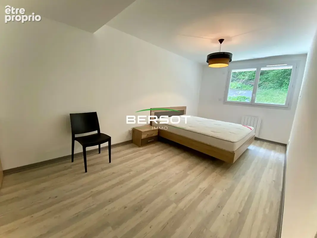 Maison mitoyenne 5 pièces  à Publier - photo 4