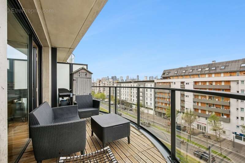 Appartement à COLOMBES