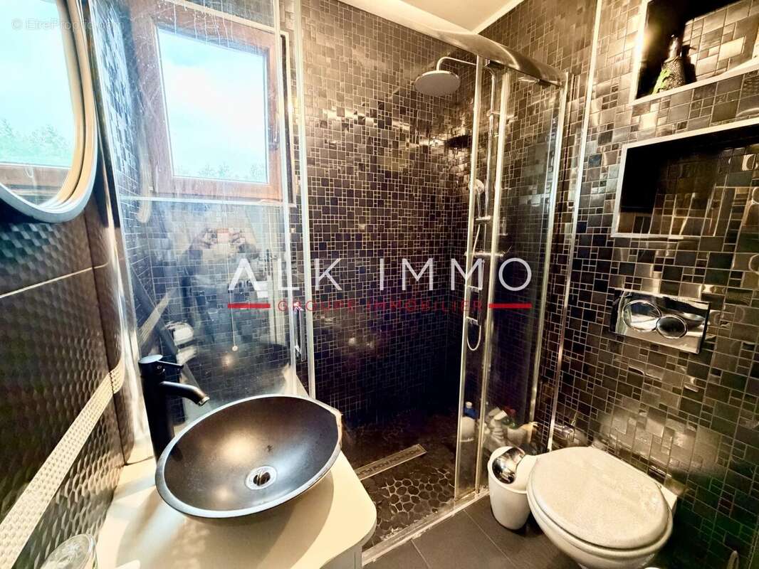 Appartement à VILLE-LA-GRAND