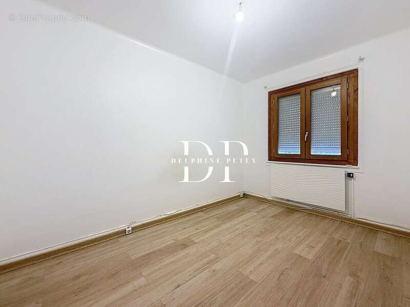 Maison à VETRAZ-MONTHOUX