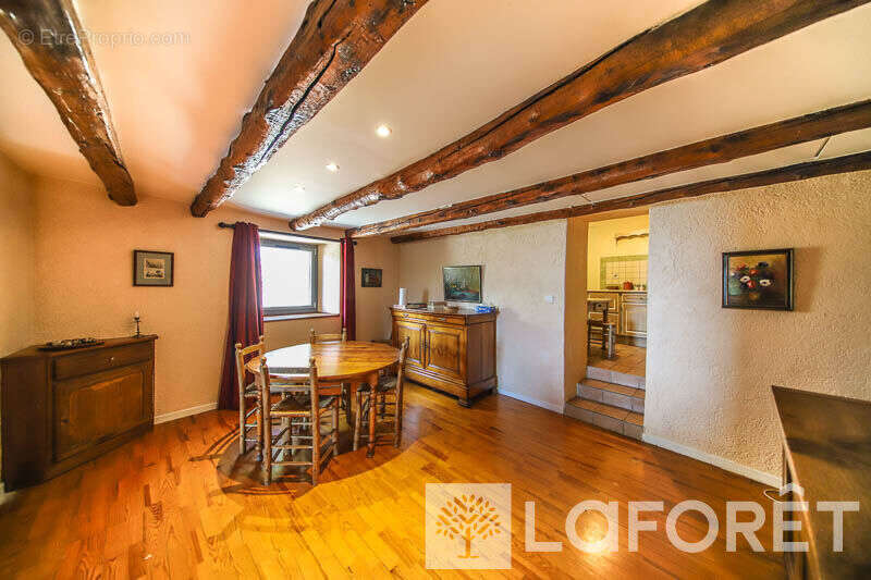 Maison à SAINT-ANDRE-D&#039;EMBRUN