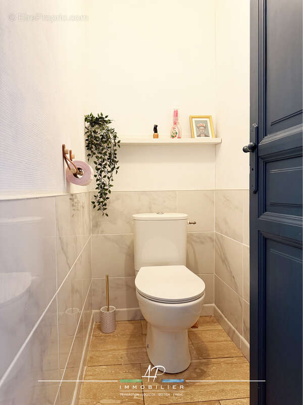 Ensemble immobilier de caractère avec maison rénovée et seconde maison à réinventer - photo 7