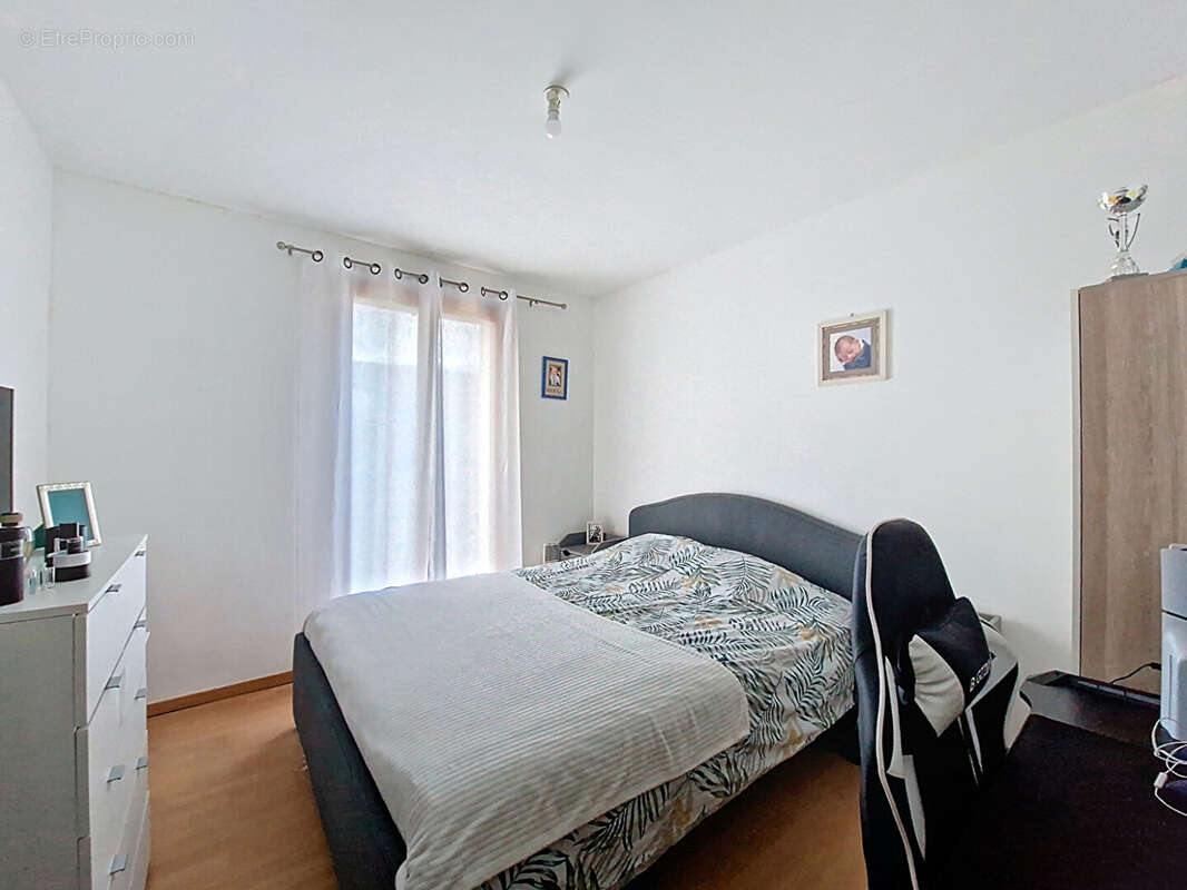 59313750d.jpg - Maison à VILLERS-EN-VEXIN