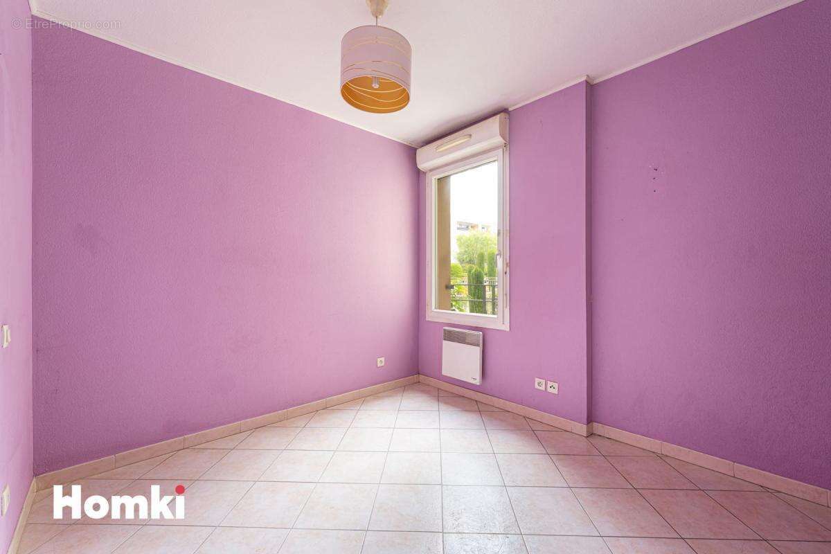 Appartement à MARSEILLE-13E