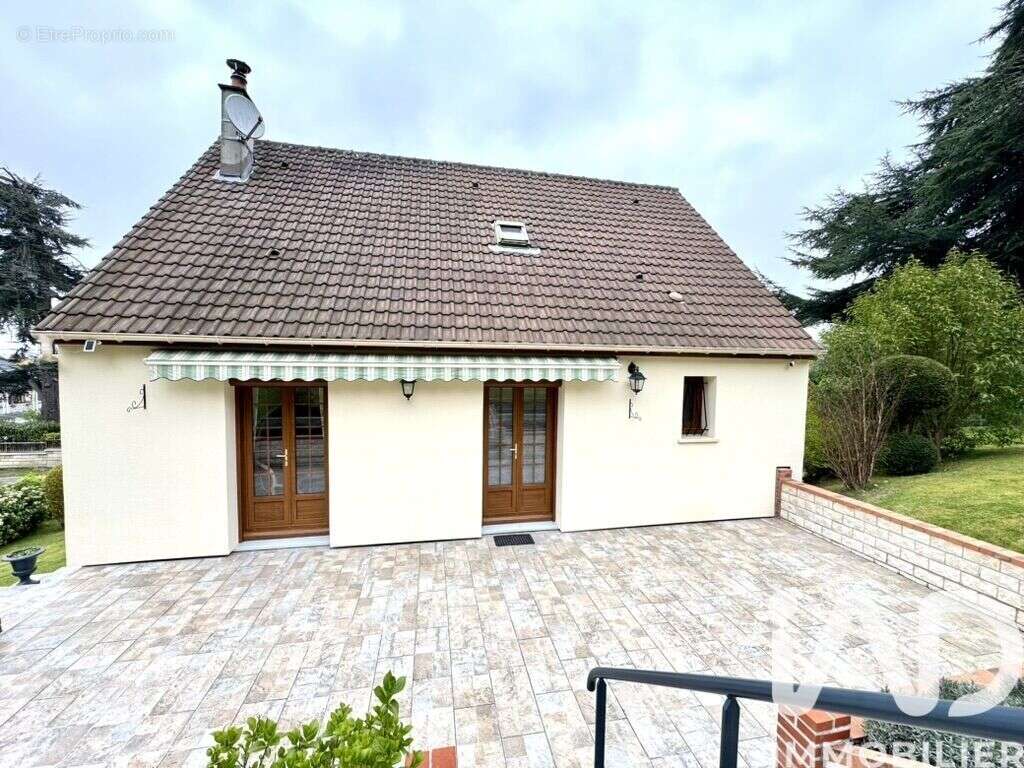 Photo 4 - Maison à LA RIVIERE-SAINT-SAUVEUR