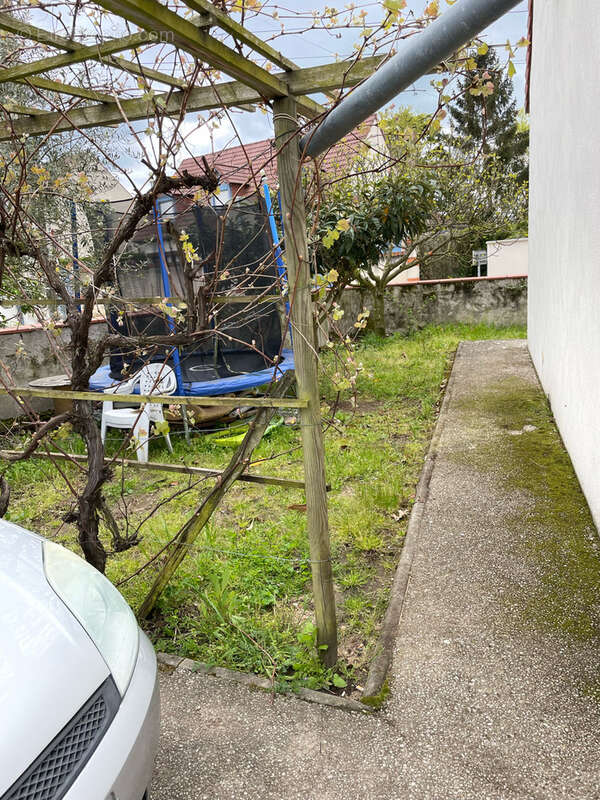 Clery St André, pavillon 121 m2 ,4 chambres - photo 4