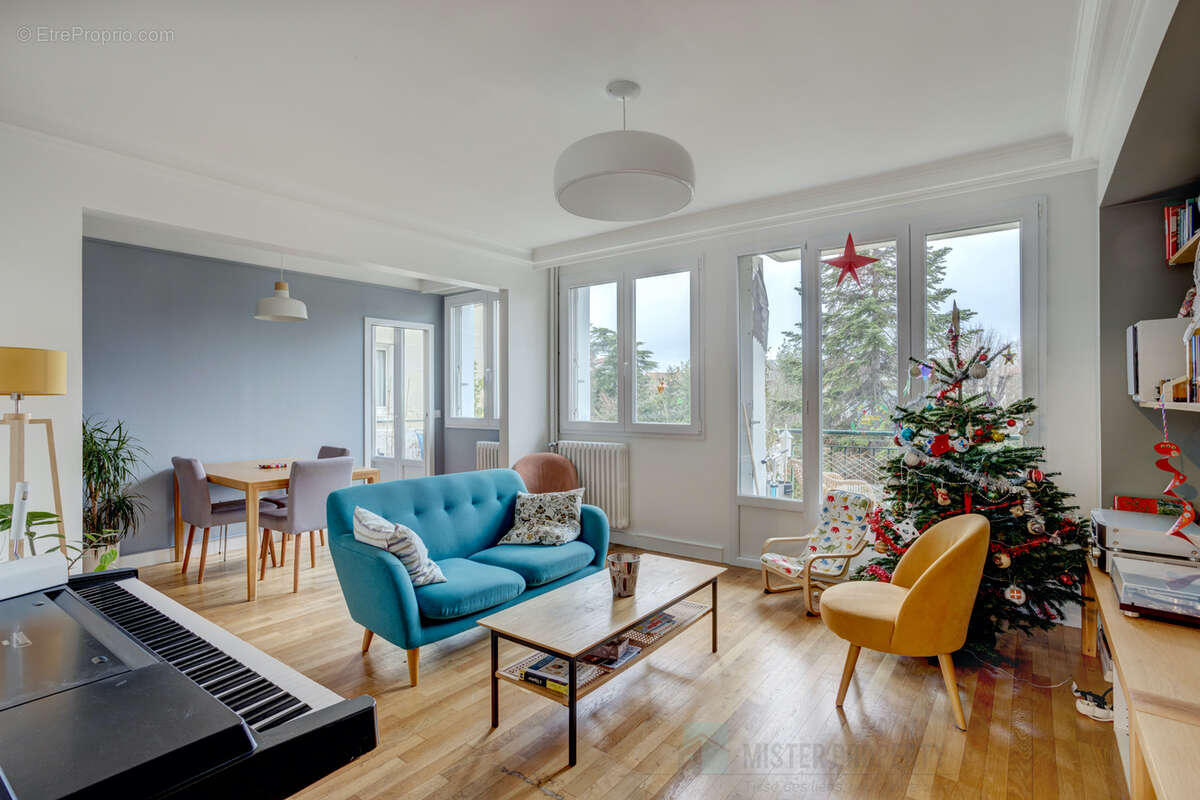 Appartement à RUEIL-MALMAISON