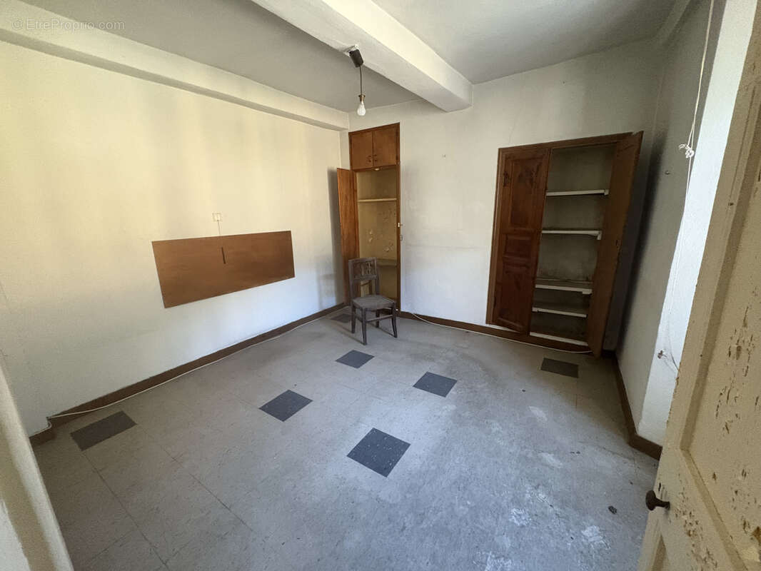 Maison à FONTAN