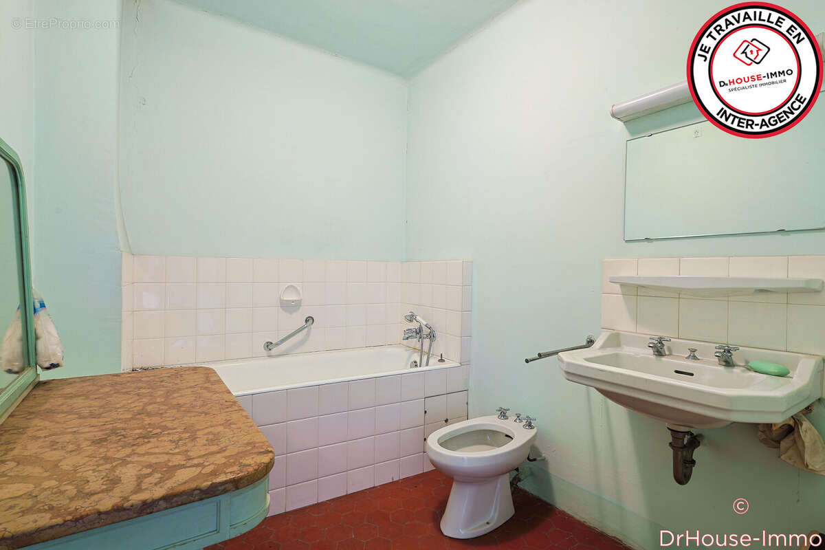 Maison 388 m² à Sollies-Pont  - photo 18