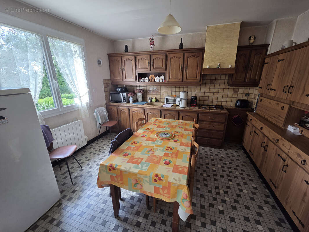 Maison à MORTAGNE-SUR-SEVRE