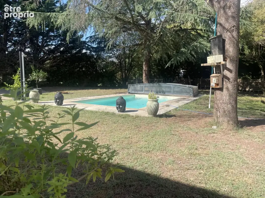 GRANDE MAISON proche centre ville avec PISCINE. - photo 2