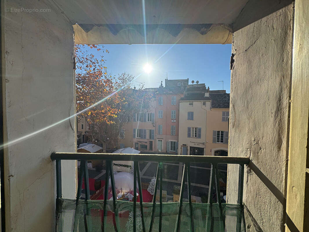 Appartement à FREJUS