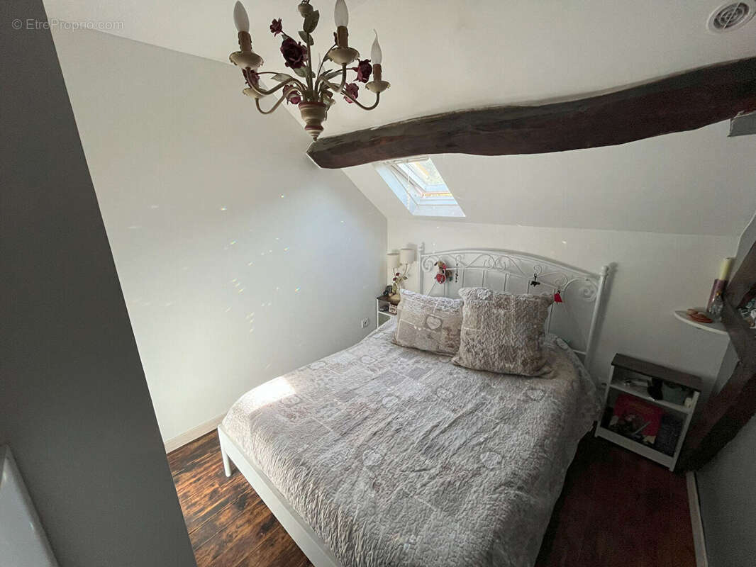 Maison à CREPY-EN-VALOIS