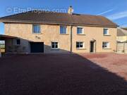 Maison à SAINT-SAMSON-DE-BONFOSSE