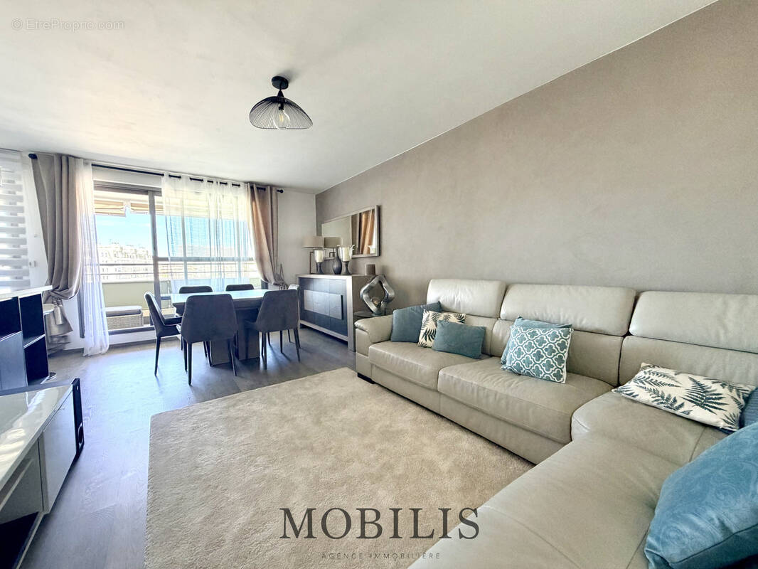 Appartement à MARSEILLE-8E