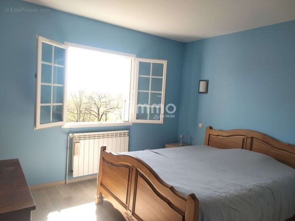 Maison 4 chambres et 1 Ha de terrain - photo 6