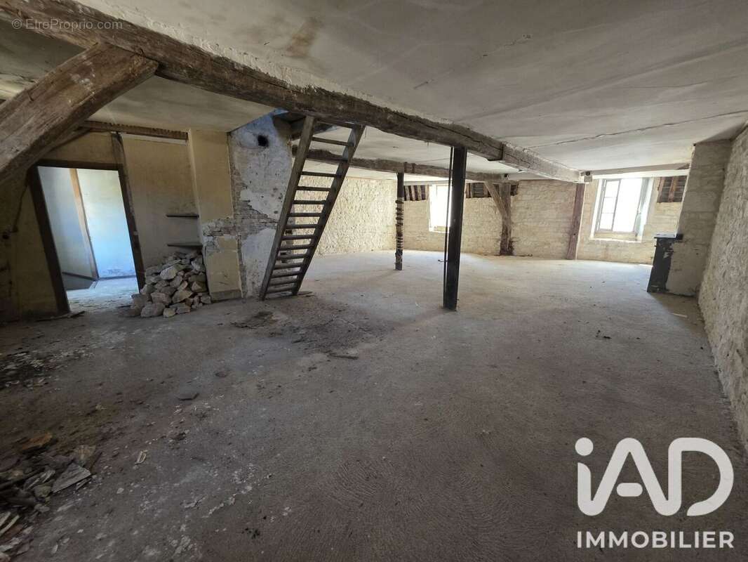 Photo 6 - Appartement à IRANCY