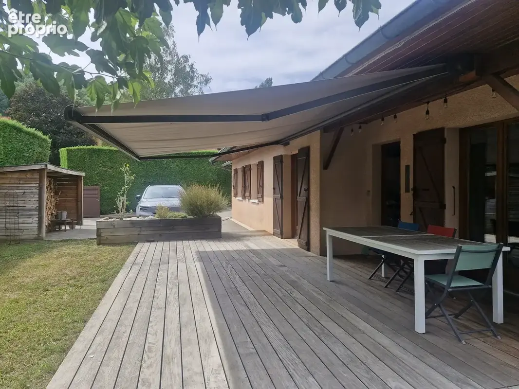 Maison à RUMILLY
