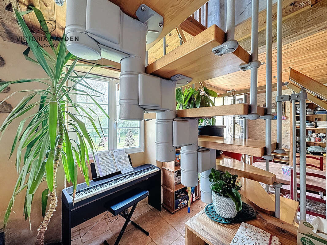 Maison à LACOMMANDE