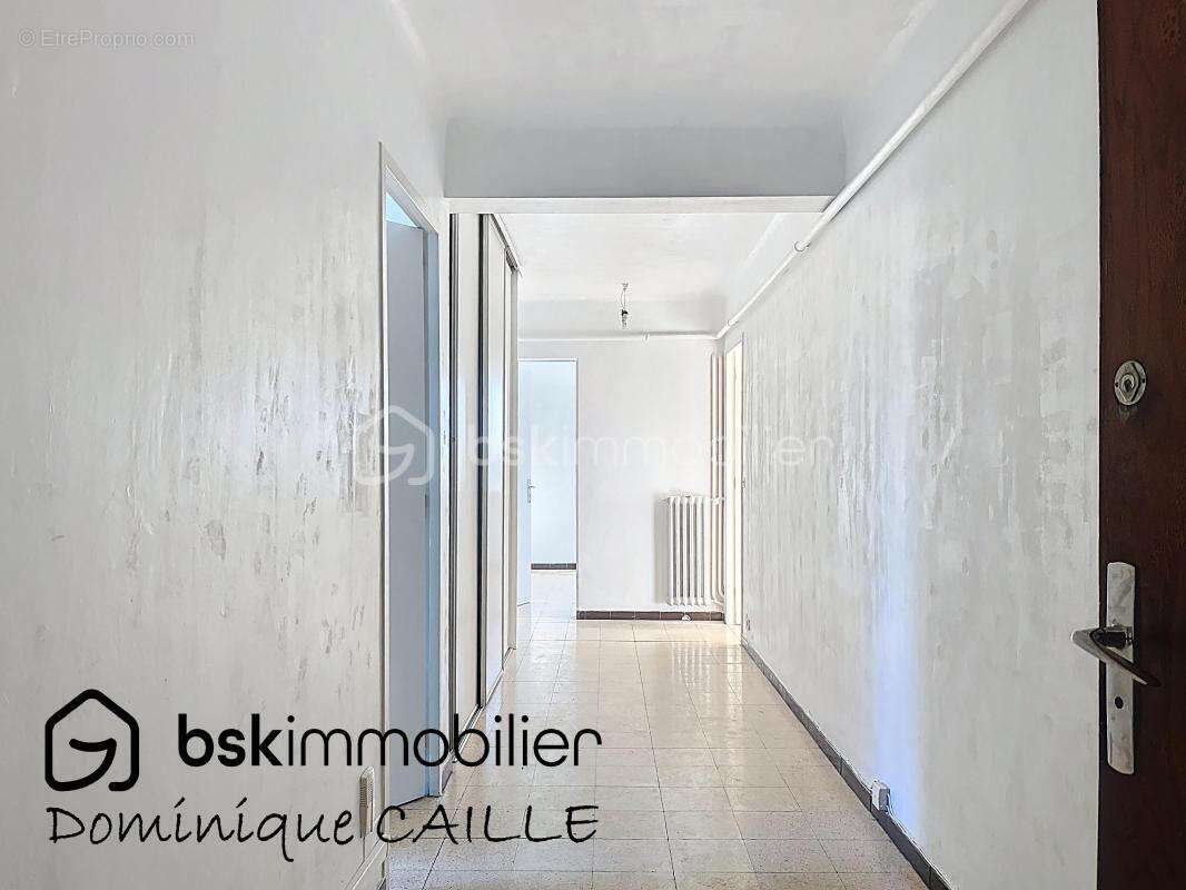 Appartement lumineux - quartier nouveau st roch - parking privatif - montpellier - photo 4
