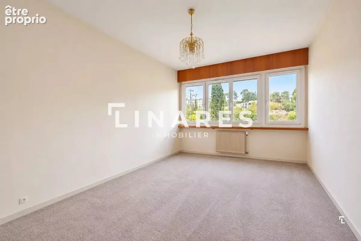 LE TAMARIS - Appartement T4 de 130 m2 - Terrasse - Garage -13100 AIX - photo 7