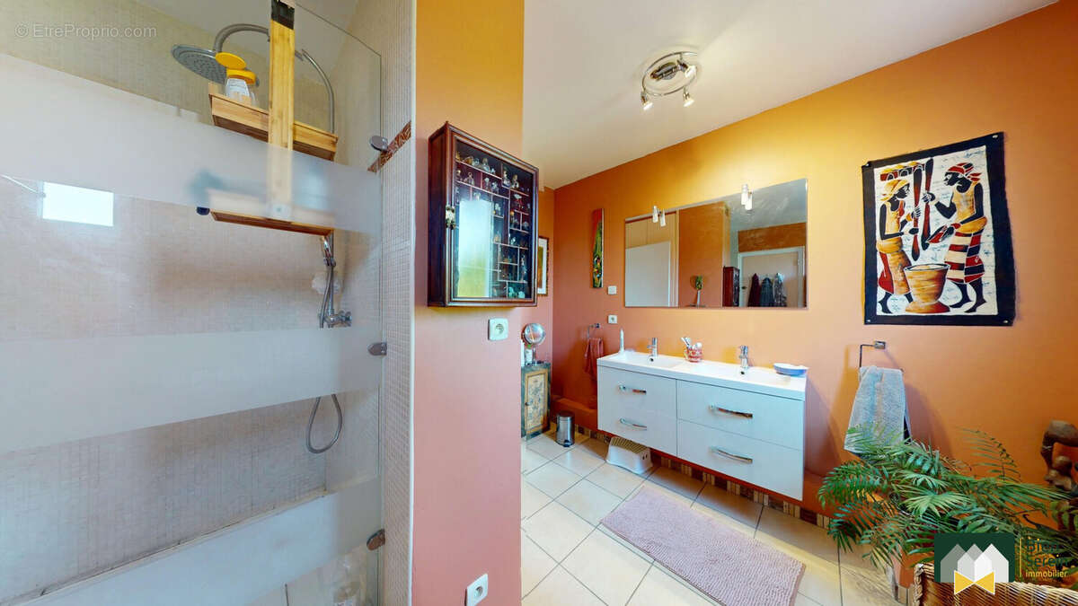 Maison 141 m² à Chartres  - photo 9