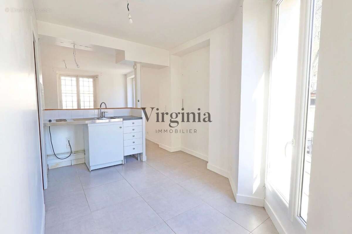 Appartement à SAINT-MAURICE