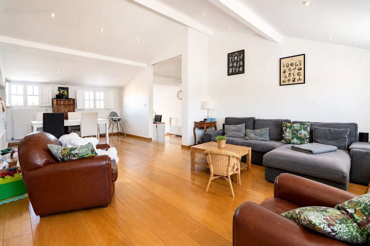 Appartement à VERSAILLES