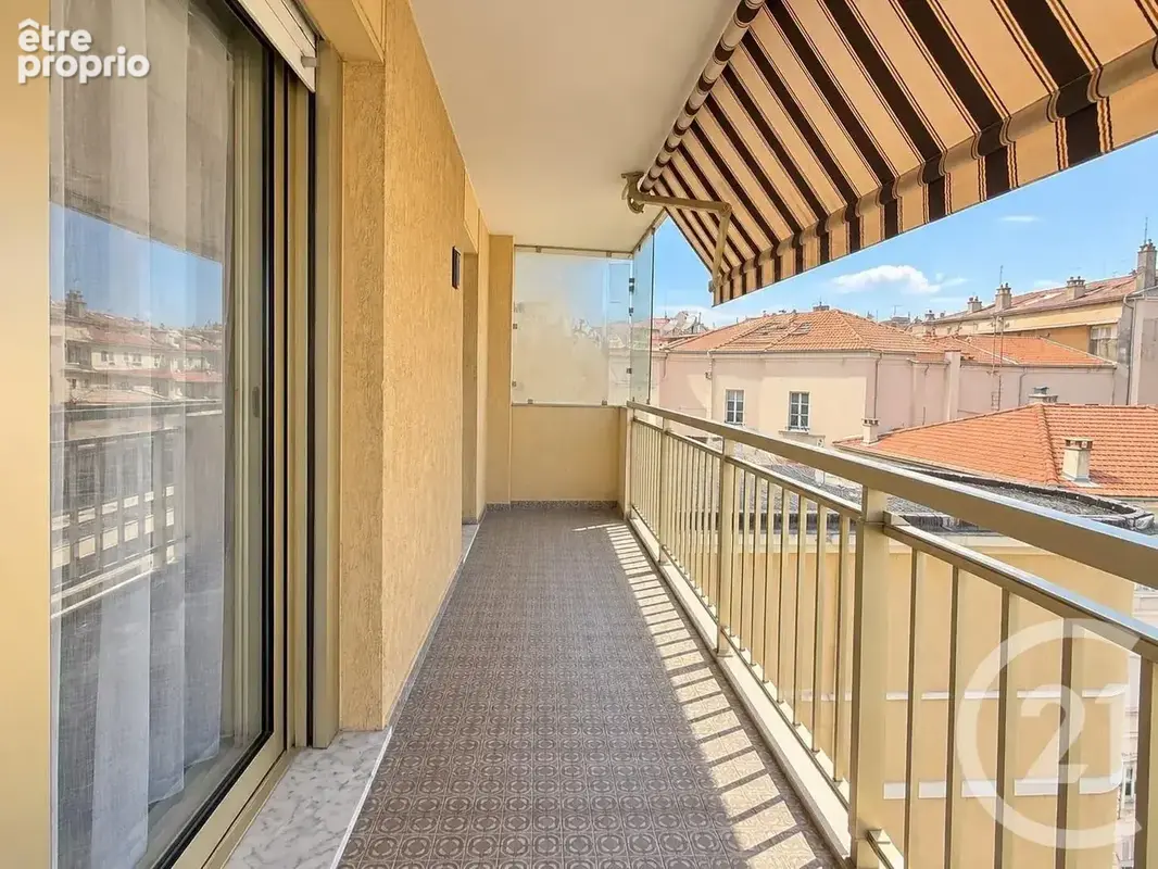 Photo Appartement à Menton au prix de 230 000€