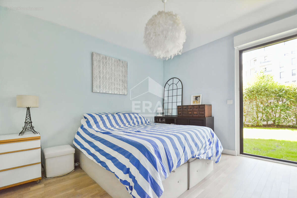 Appartement à ISSY-LES-MOULINEAUX